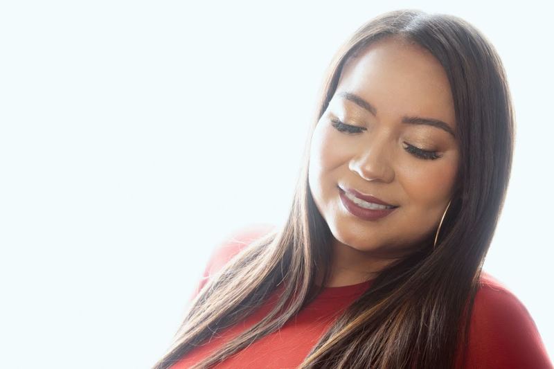 SavannahSantana Photo