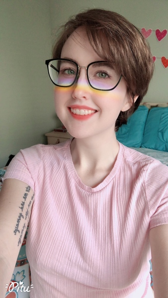 happylilcamgirl Photo