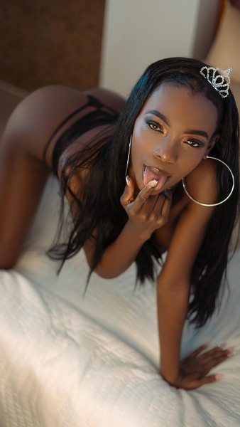 AngelyStone Photo
