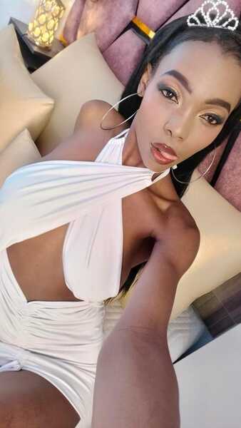 AngelyStone Photo