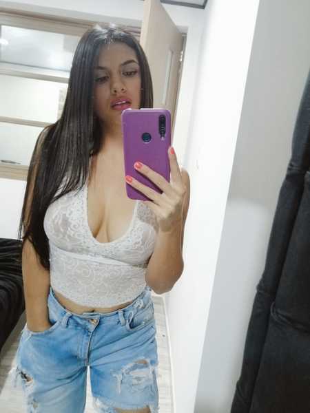 Abril_Foxxx_Squirt Photo