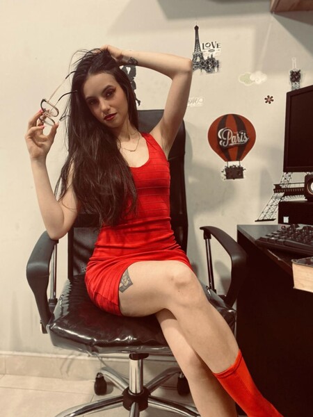 ShophiaDacordd Photo