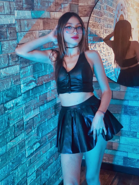 VenusHornyyy Photo