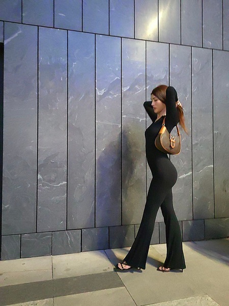 StatuesqueMalena Photo