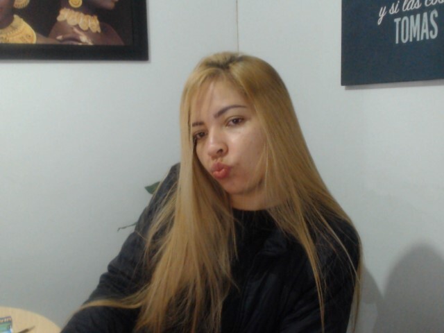 LAURAMARLYN33 Photo LAURAMARLYN33 Photo