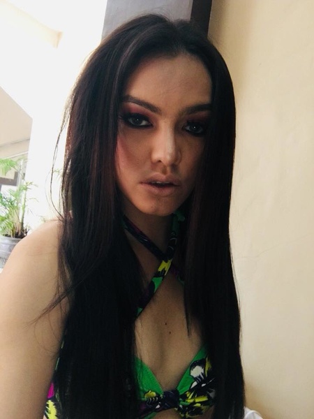 yourTSplaymate Photo