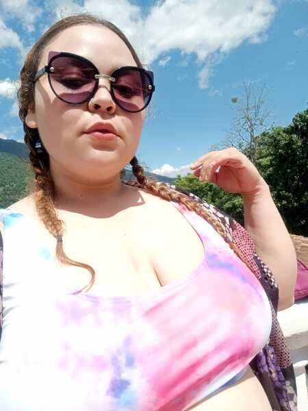 JuliaSweet21 Photo JuliaSweet21 Photo