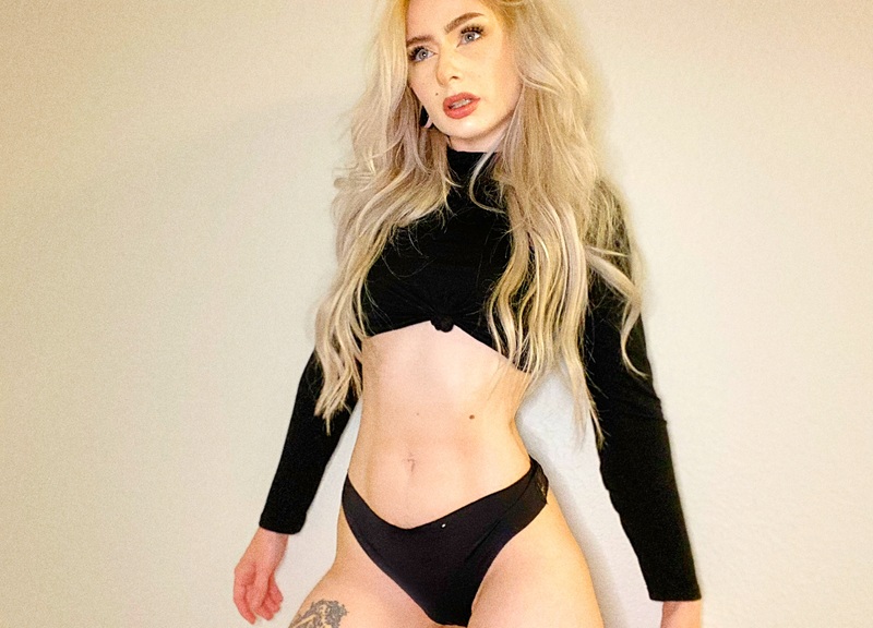 ChristinaRayXOXO Photo ChristinaRayXOXO Photo