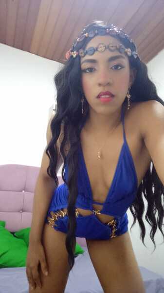 IssaKm Photo IssaKm Photo