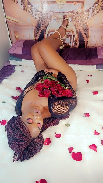 EbonyOlive69 Photo EbonyOlive69 Photo