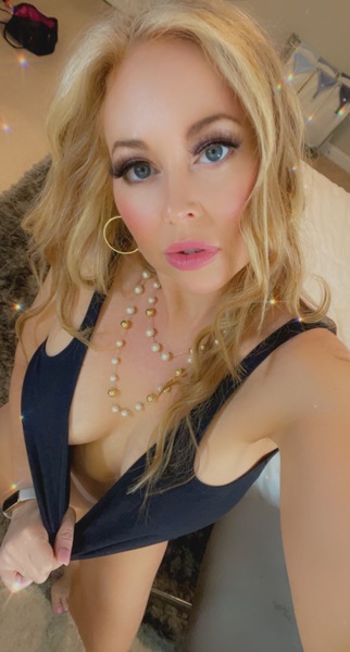 DiamondJames Photo DiamondJames Photo