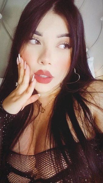 sharonscarllet Photo