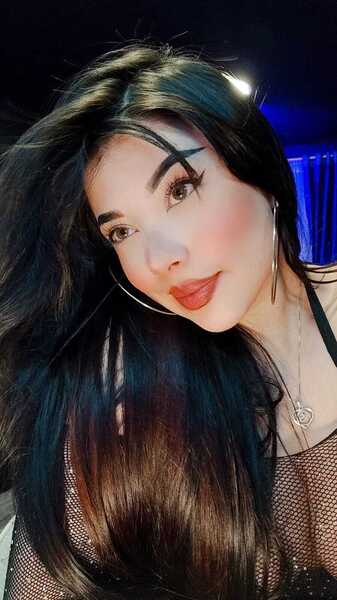 sharonscarllet Photo