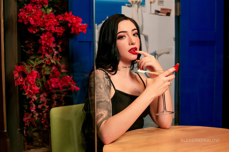AlessandraLovi Photo AlessandraLovi Photo