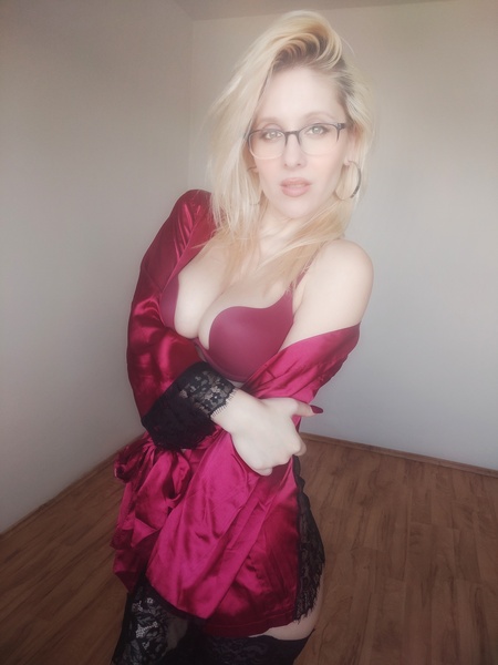 RebeccaRhea Photo RebeccaRhea Photo