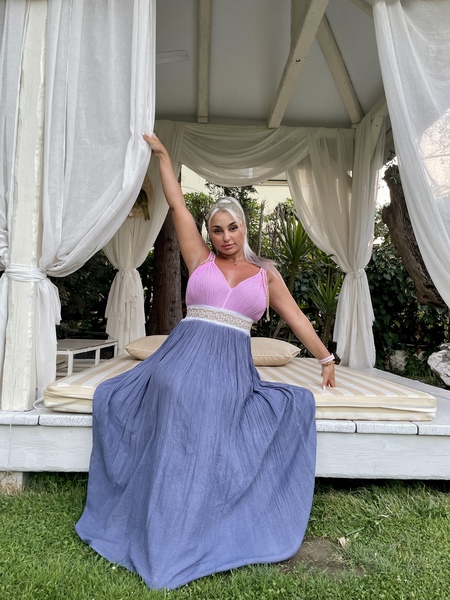 LarissaQuinn Photo
