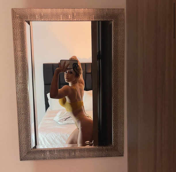 NayaPalmer Photo
