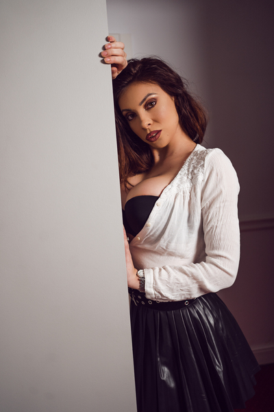 LaraAddison Photo