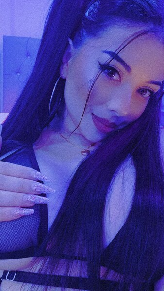 sharonscarllet Photo