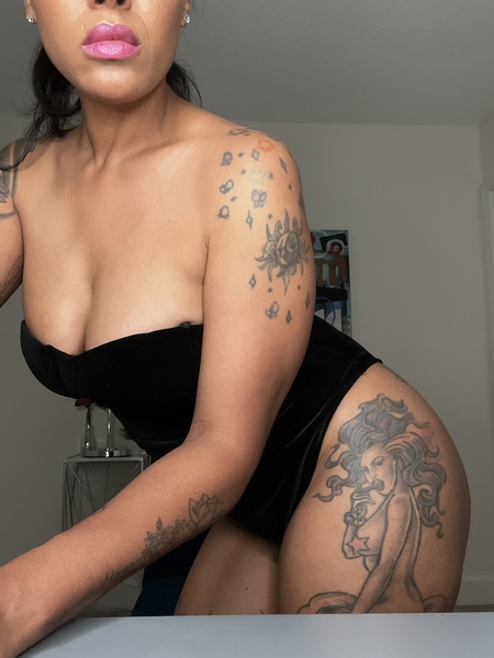 MistressLondonBridge Photo
