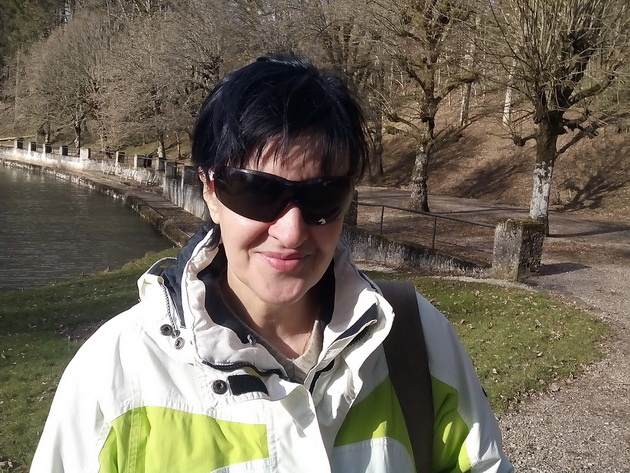 reniahot Photo reniahot Photo