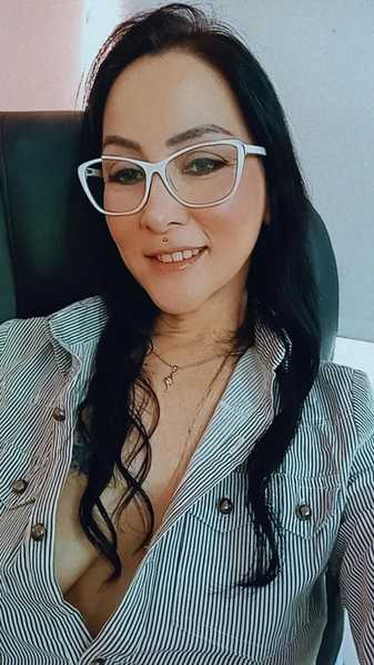 kiarabermoth Photo kiarabermoth Photo