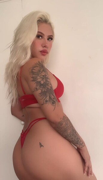 ConstansBlonde Photo