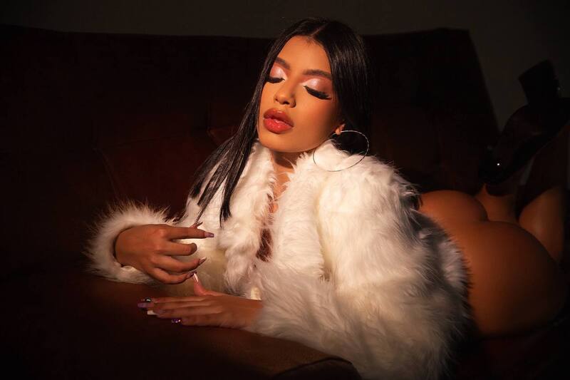 CarolGomeez Photo CarolGomeez Photo