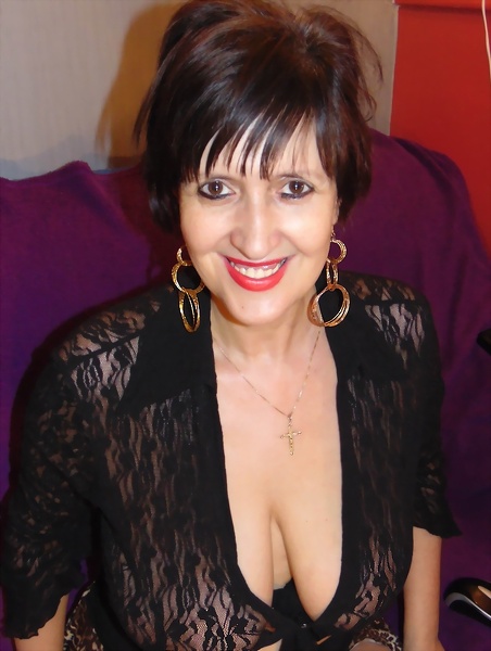 reniahot Photo reniahot Photo