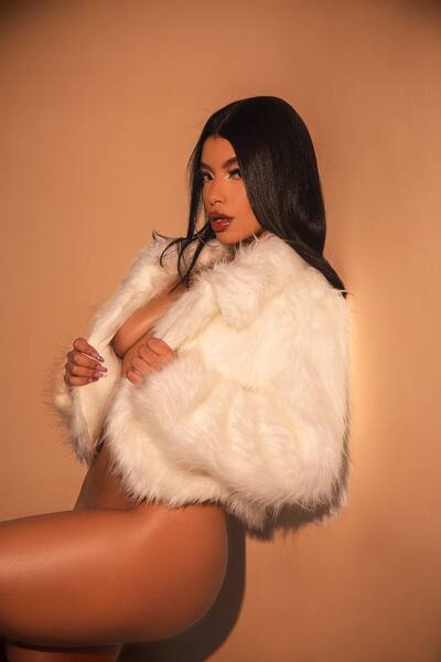 CarolGomeez Photo CarolGomeez Photo