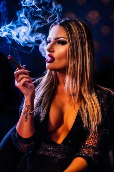 AmiraBelle Photo