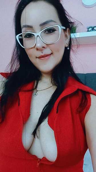 kiarabermoth Photo kiarabermoth Photo