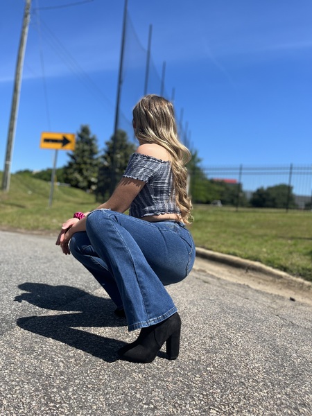 Ashley699 Photo