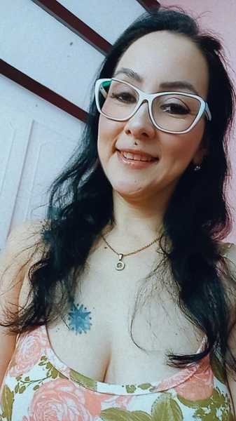 kiarabermoth Photo kiarabermoth Photo