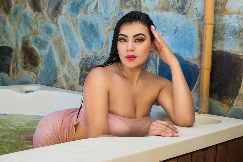 MerilynLennon Photo
