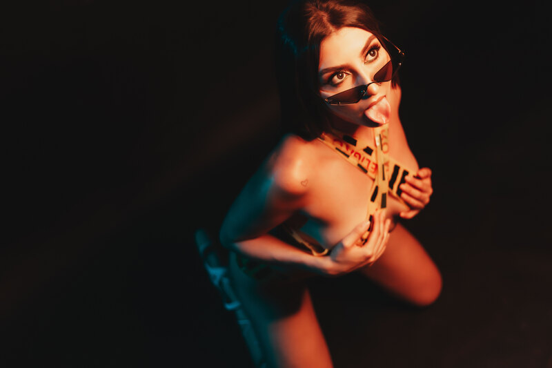 MelinaWest Photo