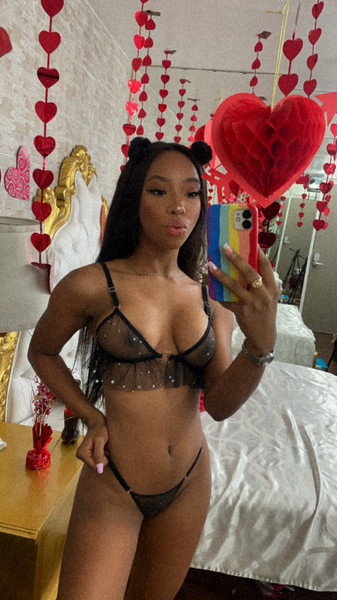 EmmyJackson Photo