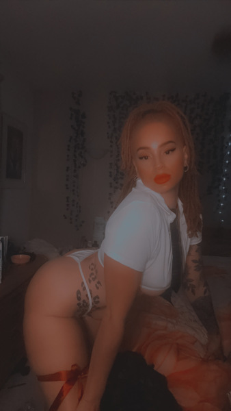 LittleRedBabyyy Photo LittleRedBabyyy Photo