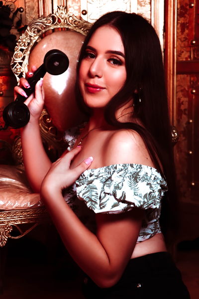 JackieDumont Photo