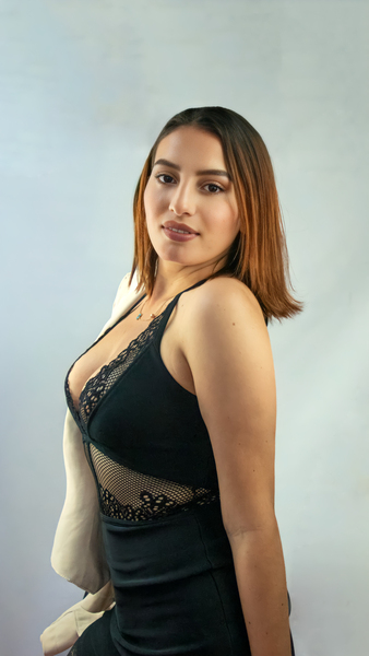 VioletPearsson Photo