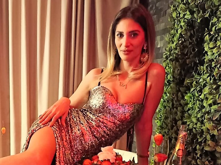 MadieRobets Photo