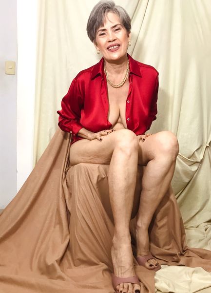 belleblondmature Photo