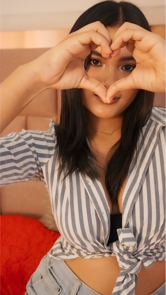 MiaaPalmer Photo