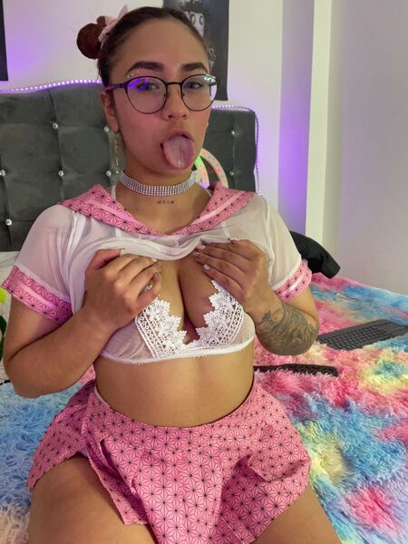 LunaBritton Photo LunaBritton Photo