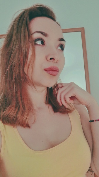 PoshyAleena Photo PoshyAleena Photo