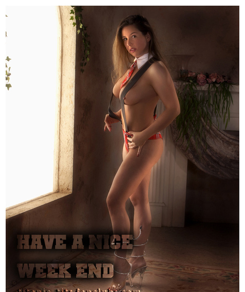 TITANIC_TITS Photo