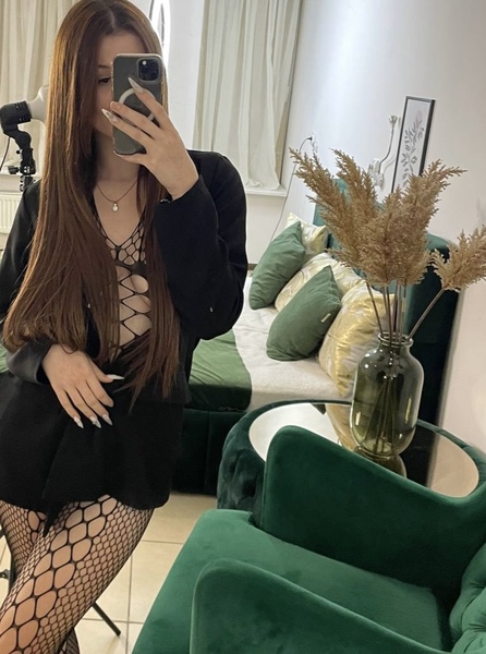 SherinStone Photo SherinStone Photo