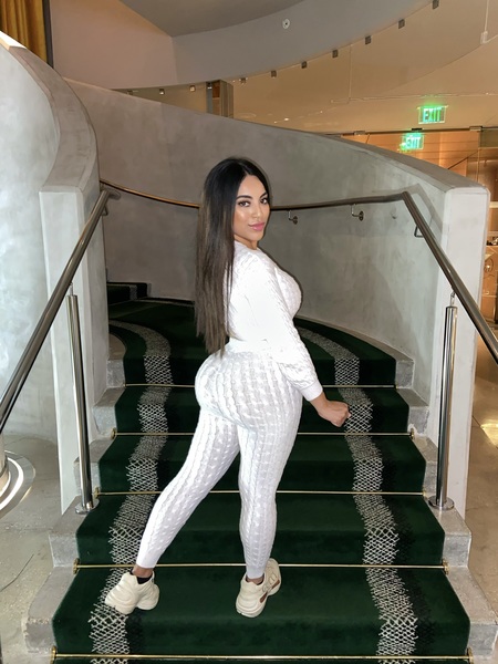 jasbellababe Photo