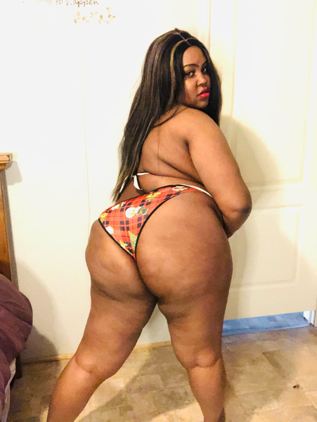 TrinaFoxx Photo TrinaFoxx Photo