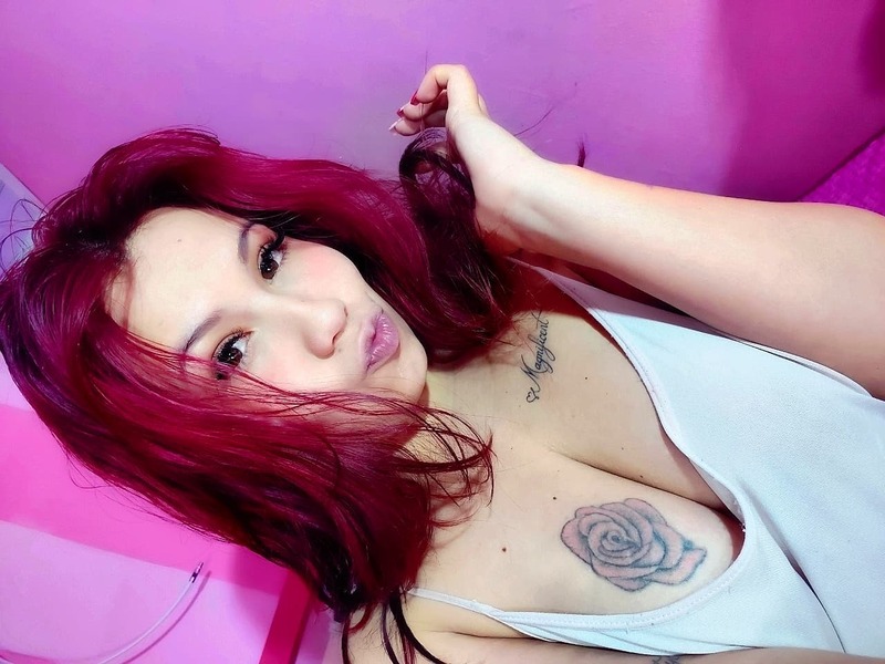 ninakisslove Photo